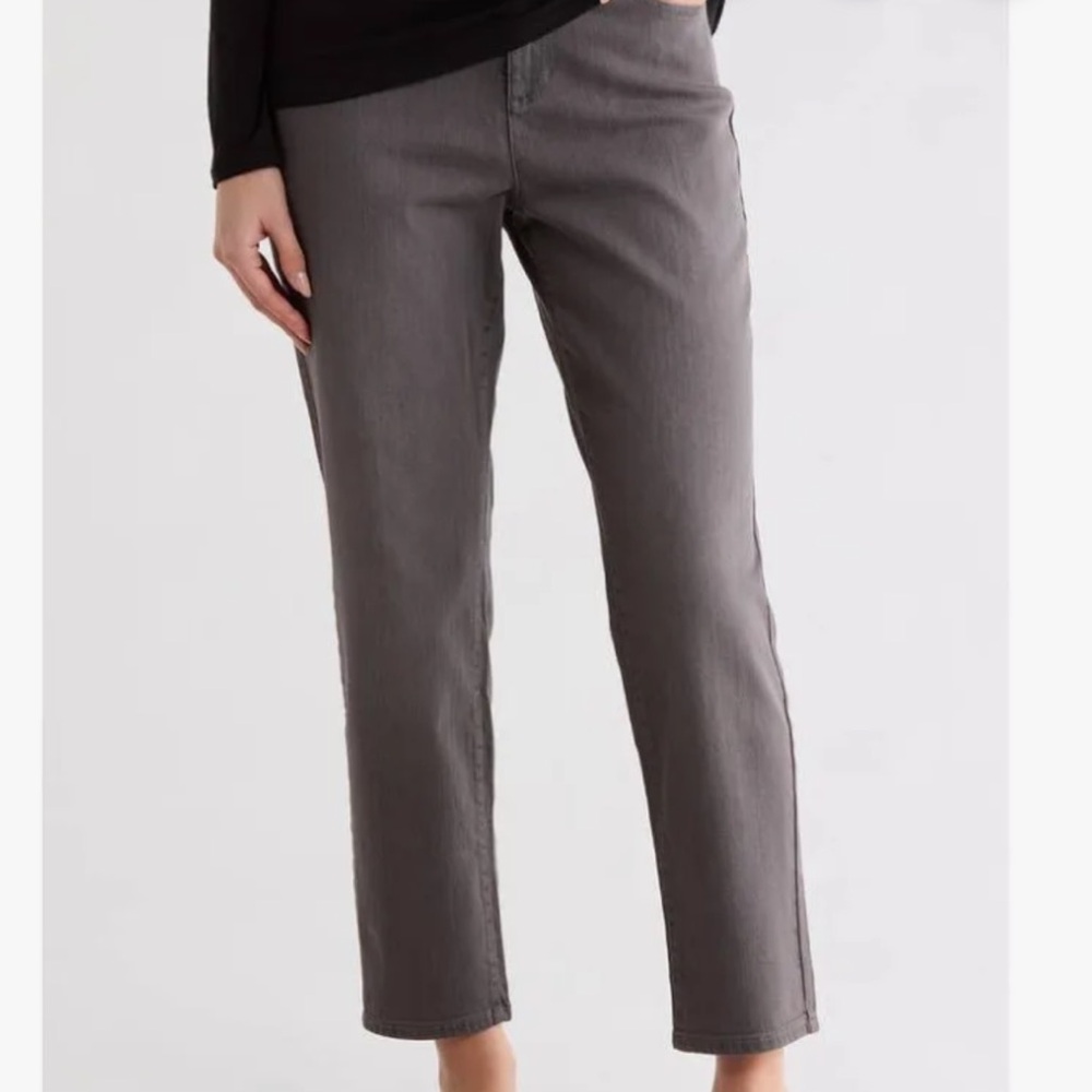 Eileen Fisher | classic gray 5 pocket jeans